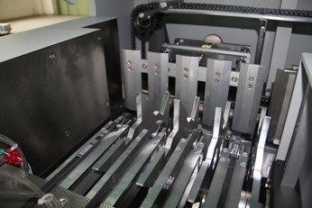 자동 디지털 로봇 2000C 책 밴딩기 1600c/h