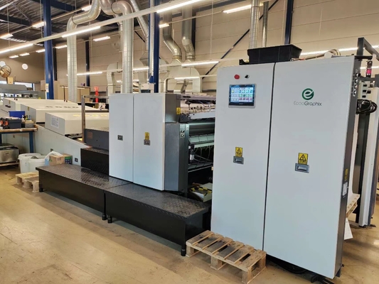 44 KW 1060mm 포맷 스팟 UV 라크 기계 고속 애닐록스