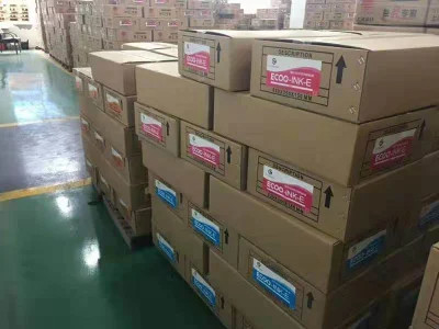 고품질 Cmyk 색상 고 광택 용매 색소 오프셋 인쇄 잉크