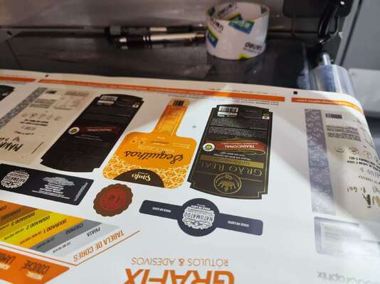 디지털 로터리 UV 라크 프린팅 및 콜드 포일링 기계