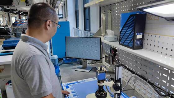 ECOO-G CTP 프린팅 플레이트, 장사료 150000, 2400 Dpi 해상도 및 상업 및 산업 인쇄용으로 100 RPM 브러쉬 속도