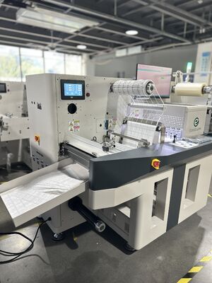330mm 디지털 롤 라벨 모터 블레이드 다이 커팅 머신