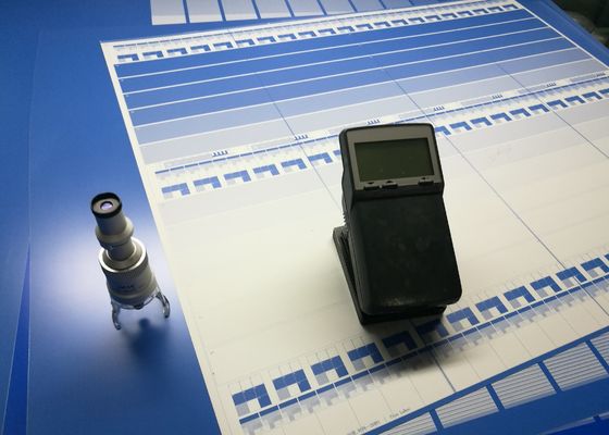 장치를 발견하는 플레이트 도트를 출력하는 차감 계산된  CTP 플레이트 밀도계